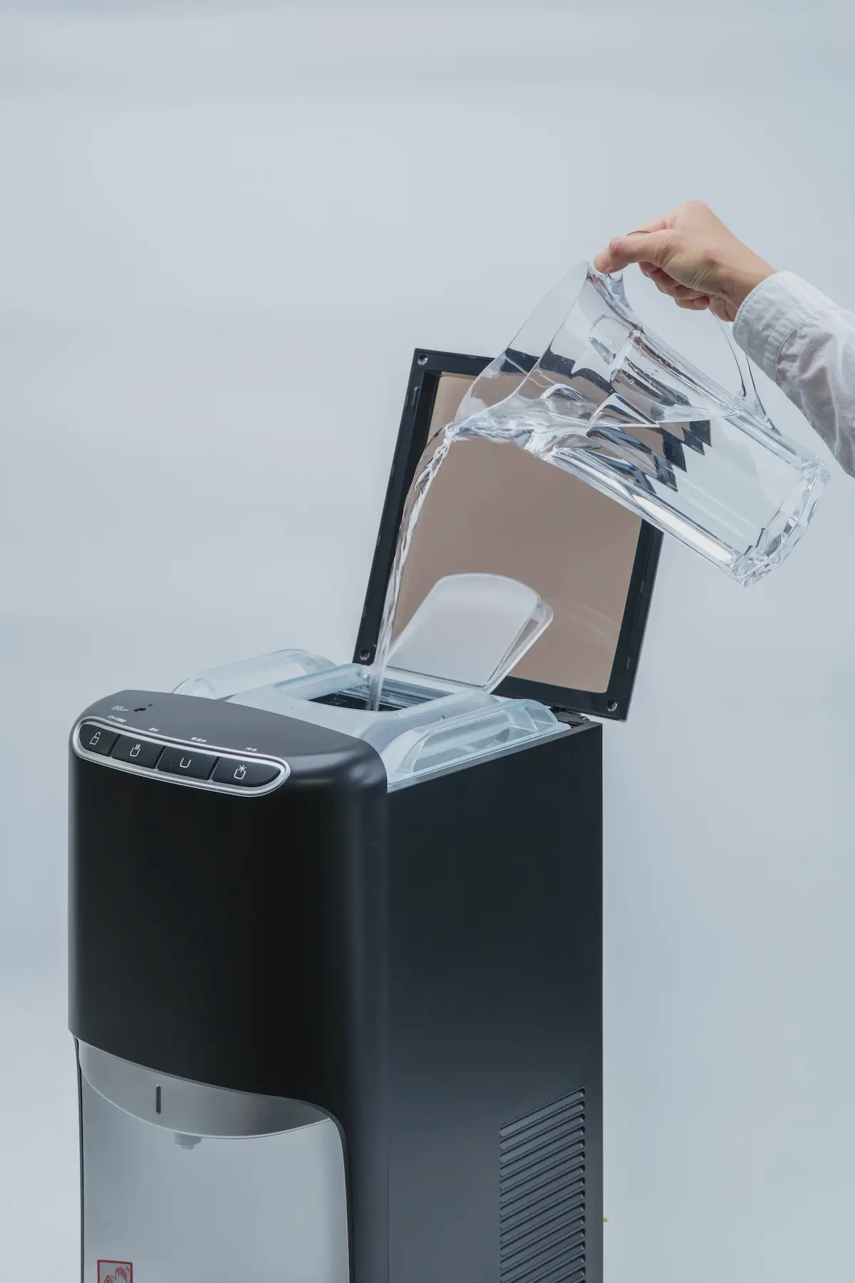 point01 水道水を給水するだけボトル交換不要